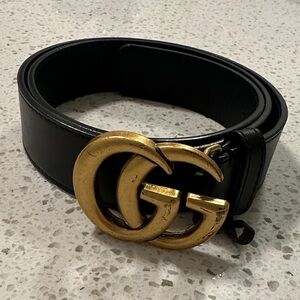 Gucci Black Belt with Gold GG Buckle